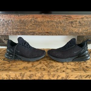 Air Max 270 SE GS 'Triple Black'